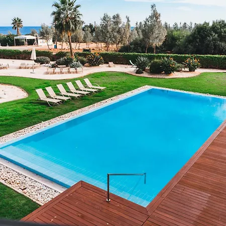 Beachfront Thalassa Apartment
